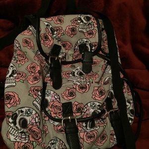 Hot topic bag